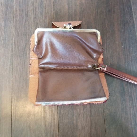 Vintage Knit and Leather WalletxClutch - Picture 4 of 7